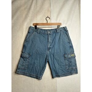 Wrangler Authentic Issue Mens Cargo Denim Shorts Medium Wash Blue 38 60LGWGB